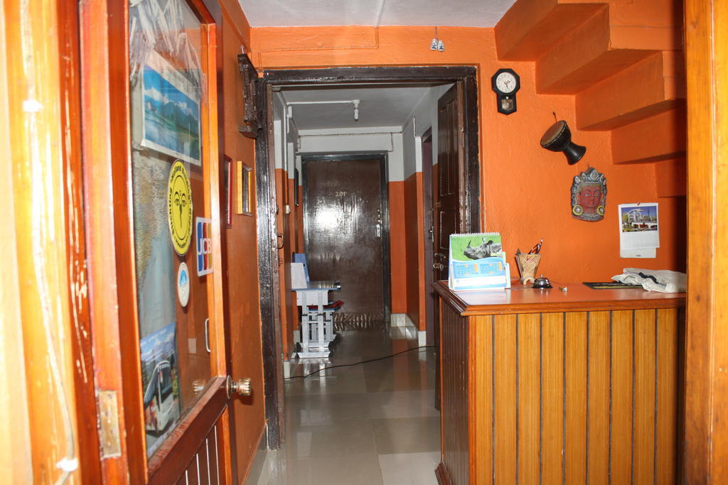 Souvenir Guest House Катманду Экстерьер фото