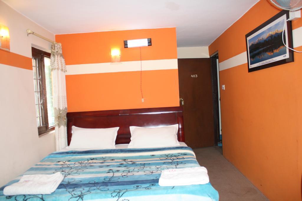 Souvenir Guest House Катманду Экстерьер фото
