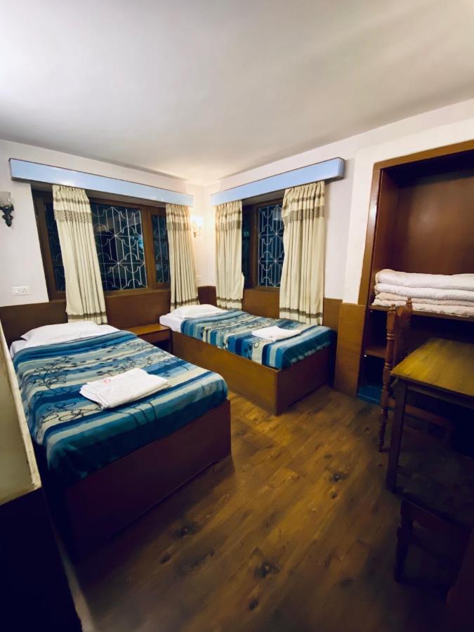 Souvenir Guest House Катманду Экстерьер фото