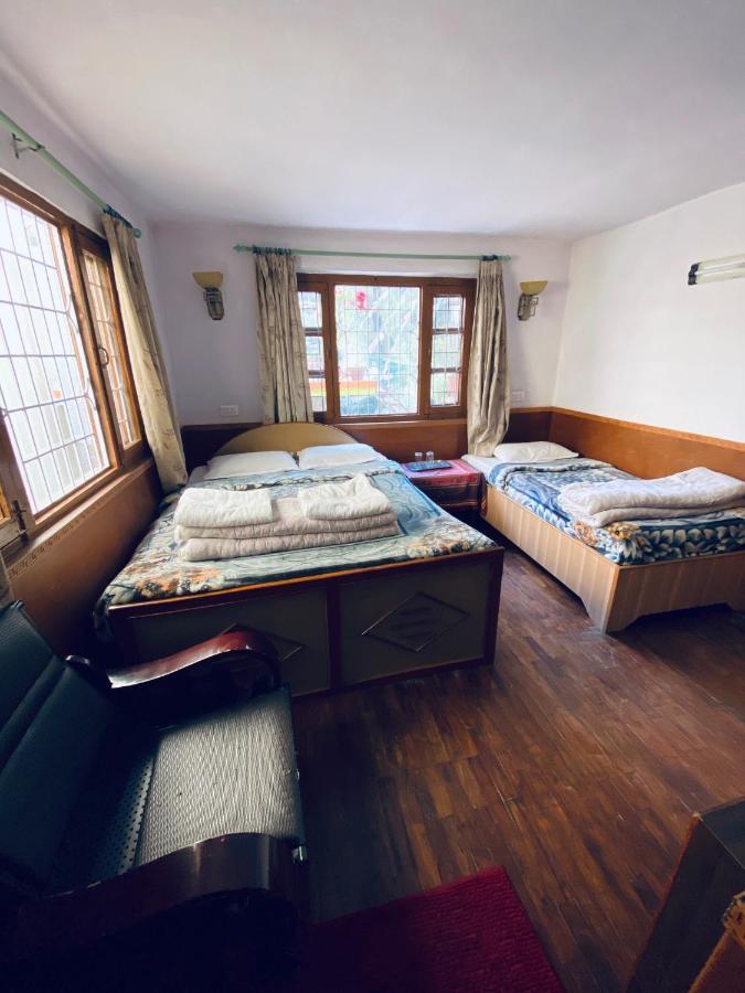 Souvenir Guest House Катманду Экстерьер фото